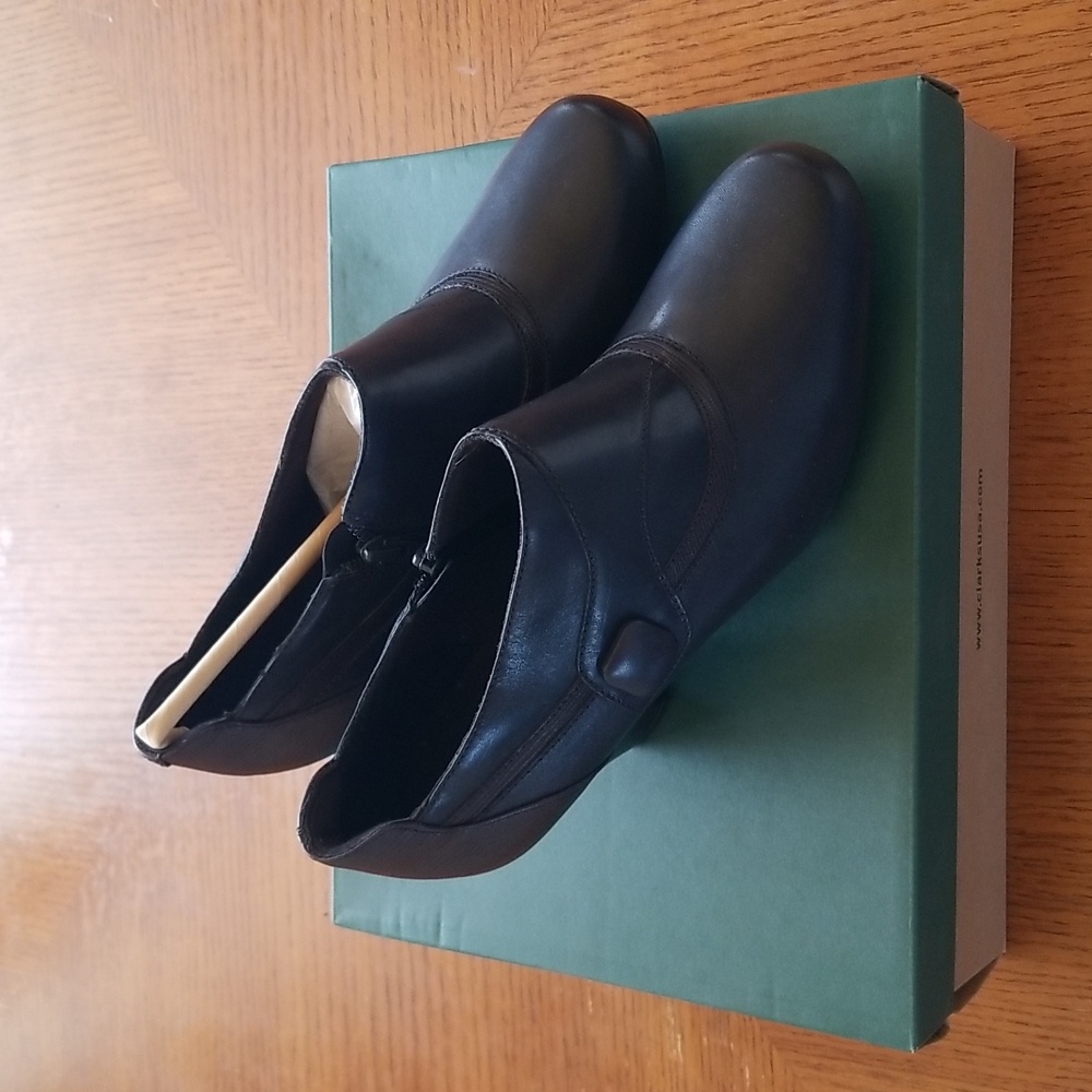Clarks Ladies Heeled Boots